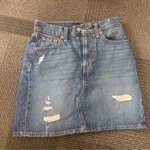 levi skirt